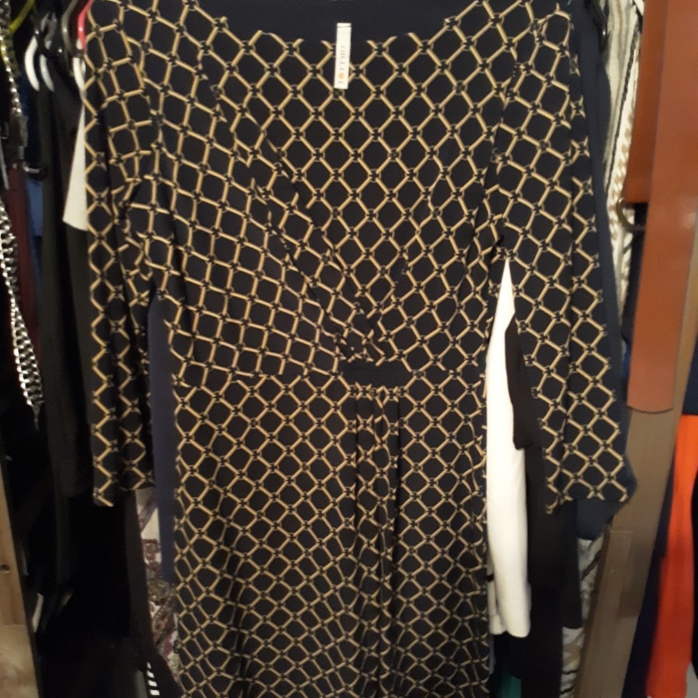 Gilli Dress